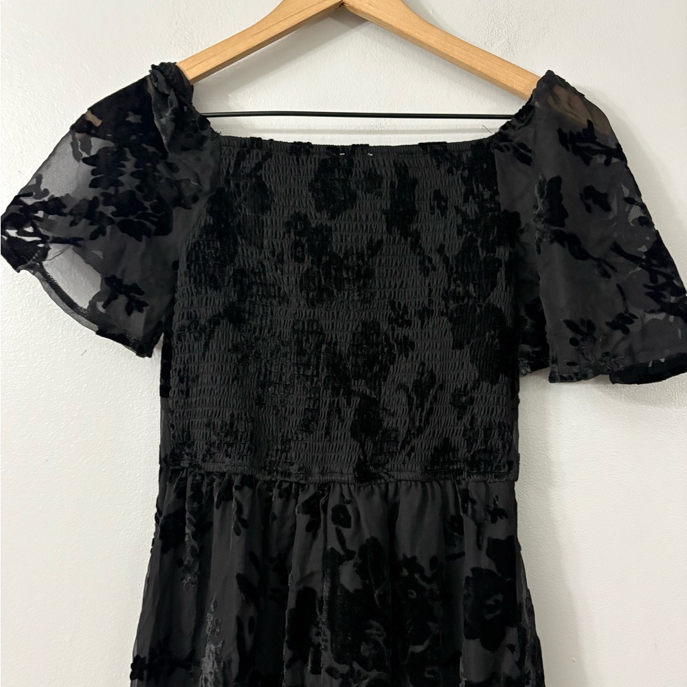 Baltic Born Mera Velvet Midi Dress NWT - Picture 6 of 8